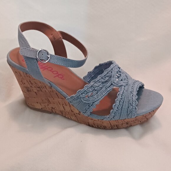 Brand New In Box Jellypop KAUAI Lt Blue Denim Wedge Sandal - Picture 1 of 4
